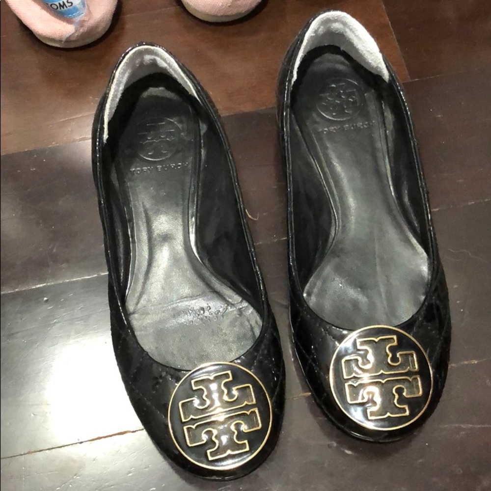 Tory Burch flats black